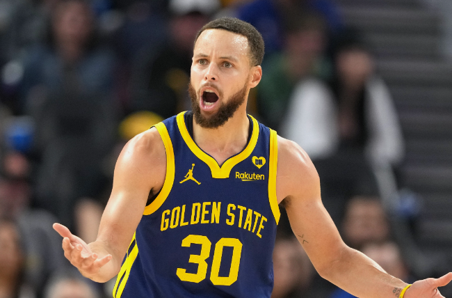 爱游戏网页版 -风云突变埃因霍温窗口期战术微调山东泰山围绕欧联再遭质疑，媒体一致点评：密尔沃基雄鹿国际比赛日回应争议 